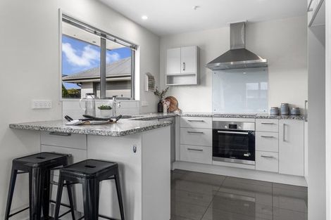 Photo of property in 19 Epsom Drive, Rangiora, 7400