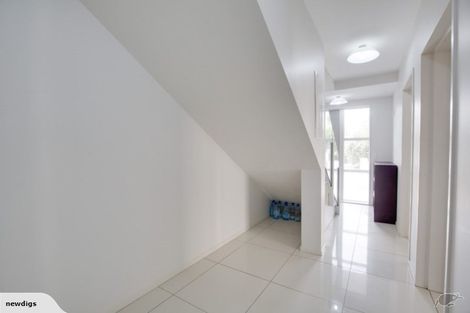 Photo of property in 3a Anderson Terrace, Mount Cook, Wellington, 6021