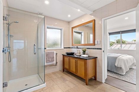 Photo of property in 2/8a Audrey Road, Takapuna, Auckland, 0620