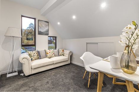 Photo of property in 12a Range View Road, Mount Albert, Auckland, 1025