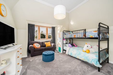 Photo of property in 28 Handyside Street, Tawa, Wellington, 5028