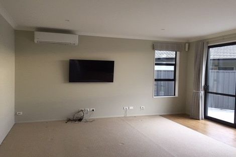 Photo of property in 12 Pukaki Place, Poraiti, Napier, 4112