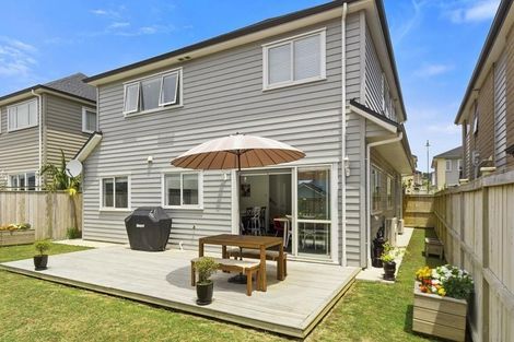 Photo of property in 19 Ballindrait Drive, Flat Bush, Auckland, 2019