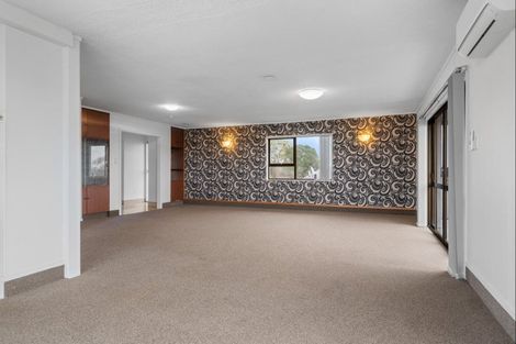 Photo of property in 12b Bronte Place, Whalers Gate, New Plymouth, 4310