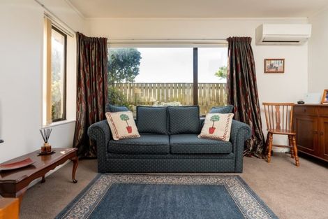 Photo of property in 117 Hillcrest Road, Raumati Beach, Paraparaumu, 5032