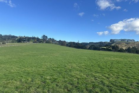 Photo of property in 385 Ness Valley Road, Ness Valley, Papakura, 2585