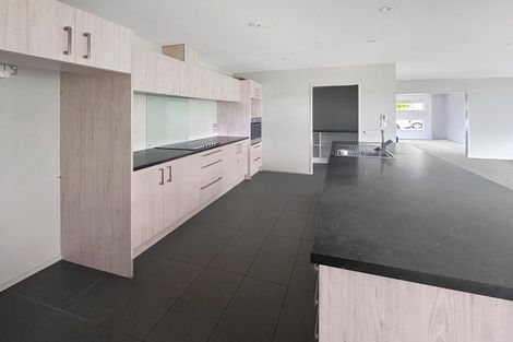 Photo of property in 8 Urihia Street, Marshland, Christchurch, 8083