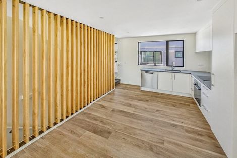 Photo of property in 27 Ara Mara Hua, Henderson, Auckland, 0612