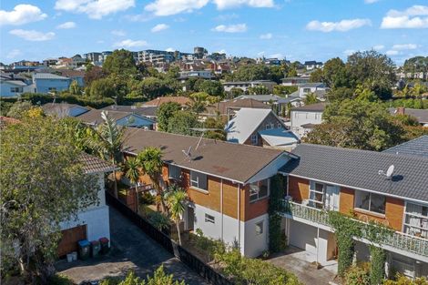 Photo of property in 2/10 Bay Road, Saint Heliers, Auckland, 1071
