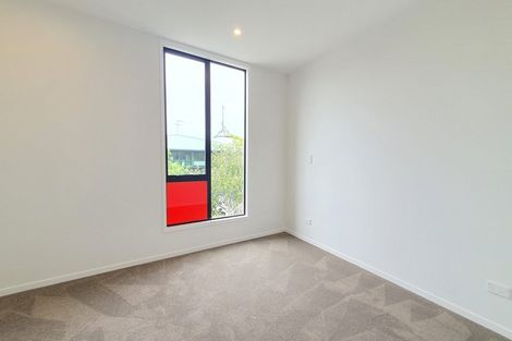 Photo of property in 3/2a Walsall Street, Avondale, Auckland, 1026