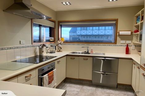 Photo of property in 141a The Esplanade, Petone, Lower Hutt, 5012