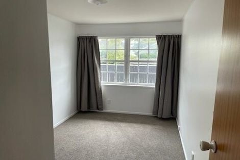 Photo of property in 2/53 Ludlam Crescent, Woburn, Lower Hutt, 5010