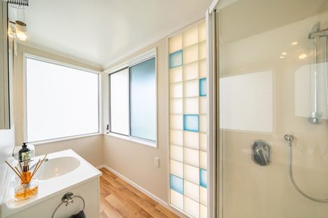 Photo of property in 31 Heretaunga Square, Silverstream, Upper Hutt, 5019