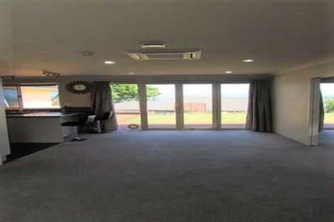 Photo of property in 52 Ngawhatu Road, Stoke, Nelson, 7011