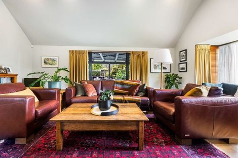 Photo of property in 2 Emerald Lane, Cashmere, Christchurch, 8022