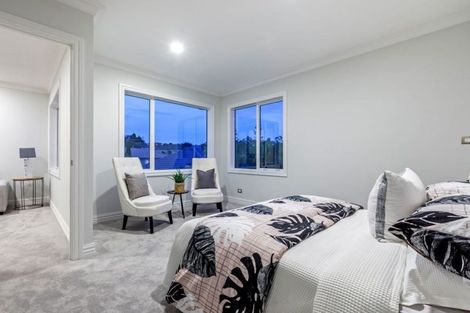 Photo of property in 9 Caldwell Place, Pinehill, Auckland, 0632