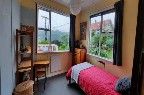 Photo of property in 6 Carlisle Street, Island Bay, Wellington, 6023