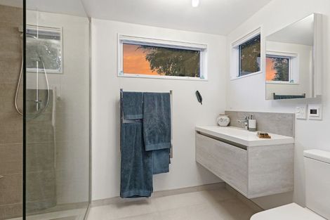 Photo of property in 2a Cephas Close, Sockburn, Christchurch, 8042