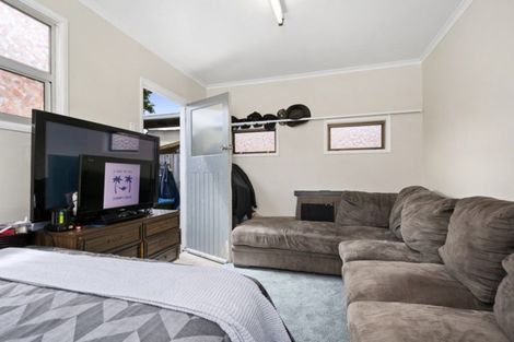 Photo of property in 10a Somerset Grove, Parkvale, Tauranga, 3112