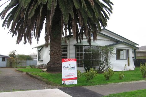 Photo of property in 11 Titoki Street, Palmerston North, 4414