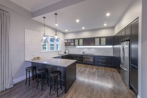 Photo of property in 450 Paremata Road, Pauatahanui, Porirua, 5381