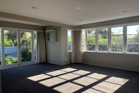 Photo of property in 6 Newall Avenue, Bryndwr, Christchurch, 8052