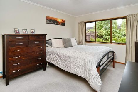 Photo of property in 2/38 Chipping Lane, Redwood, Christchurch, 8051