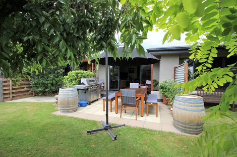 Photo of property in 27 Clutha Street, Alexandra, 9320