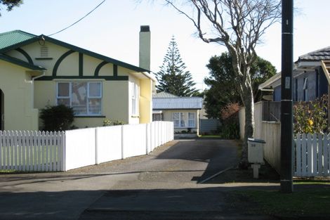 Photo of property in 38 Richmond Street, Fitzroy, New Plymouth, 4312