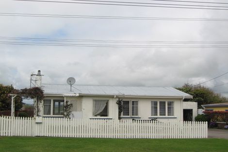 Photo of property in 31 Brookes Terrace, Waitara, 4320