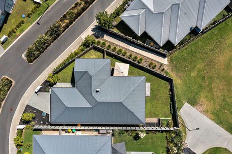 Photo of property in 35 Fairwater Road, Warkworth, 0910