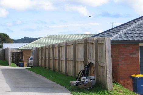 Photo of property in 17 Mili Way, Ranui, Auckland, 0612