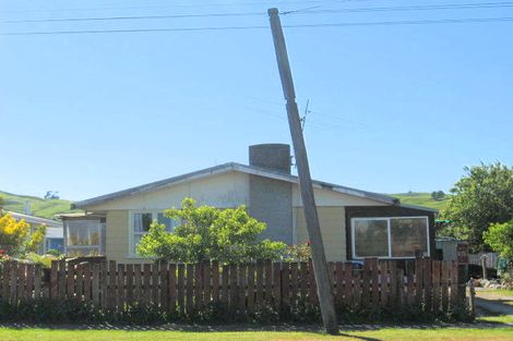 Photo of property in 105 Tyndall Road, Outer Kaiti, Gisborne, 4010
