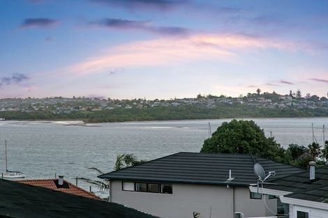 Photo of property in 4/119 Bucklands Beach Road, Bucklands Beach, Auckland, 2012