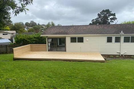 Photo of property in 52 Hartley Terrace, Massey, Auckland, 0614