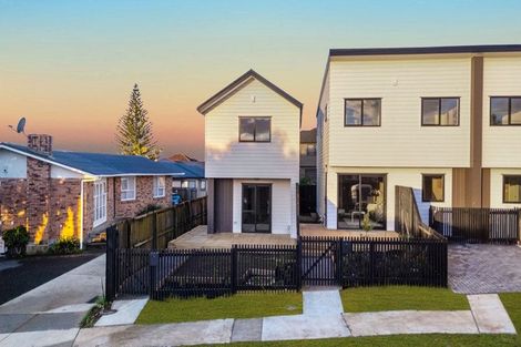 Photo of property in 5/1 Duggan Avenue, Mangere, Auckland, 2022