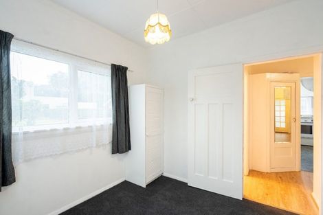 Photo of property in 239 Fitzherbert Avenue, West End, Palmerston North, 4410