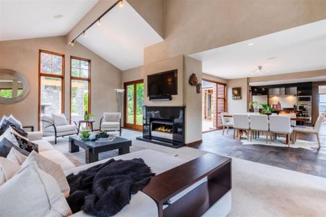 Photo of property in 361c Paremoremo Road, Paremoremo, Auckland, 0632