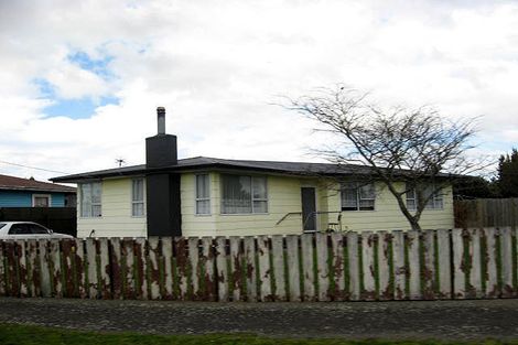 Photo of property in 81 Cameron Crescent, Masterton, 5810