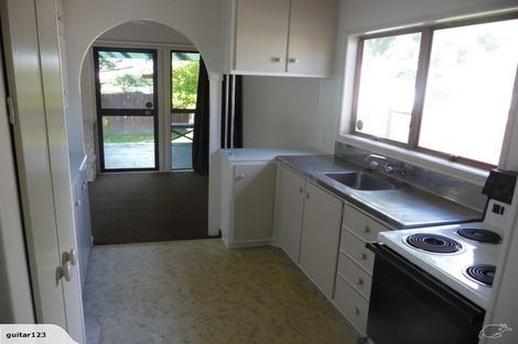 Photo of property in 1/12 Goldnib Place, Randwick Park, Auckland, 2105