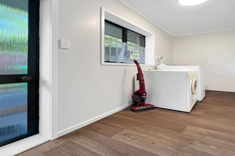 Photo of property in 8/66 Rathgar Road, Henderson, Auckland, 0610