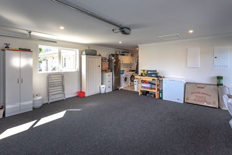 Photo of property in 80 Golden Shore Place, Coromandel, 3506