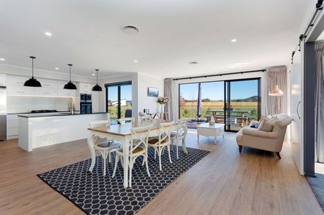 Photo of property in 52 The Esplanade, Pegasus, 7612