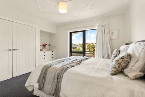 Photo of property in 332 Kenmure Road, Kenmure, Dunedin, 9011