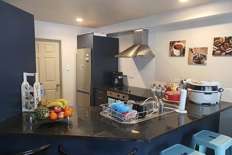 Photo of property in 11 Thomas Hamer Place, Greenhithe, Auckland, 0632