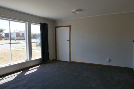 Photo of property in 27-29 Niagara Street, Waitangirua, Porirua, 5024