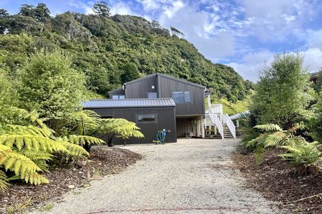 Photo of property in 4 Horncastle Crescent, Little Wanganui, Karamea, 7893