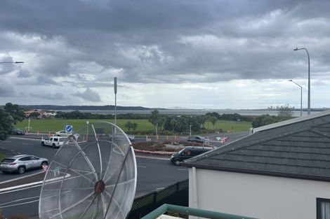 Photo of property in 459 Old Te Atatu Road, Te Atatu Peninsula, Auckland, 0610