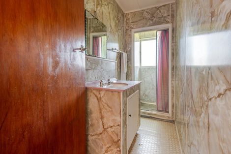 Photo of property in 5 Bibby Street, Waipawa, 4210