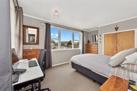 Photo of property in 3 Nixon Street, Hamilton East, Hamilton, 3216